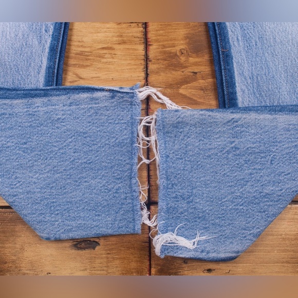 LEVIS 501 Vintage Straight-Leg Stonewashed Blue Distressed Denim Jeans Sz. 25 - Picture 7 of 14